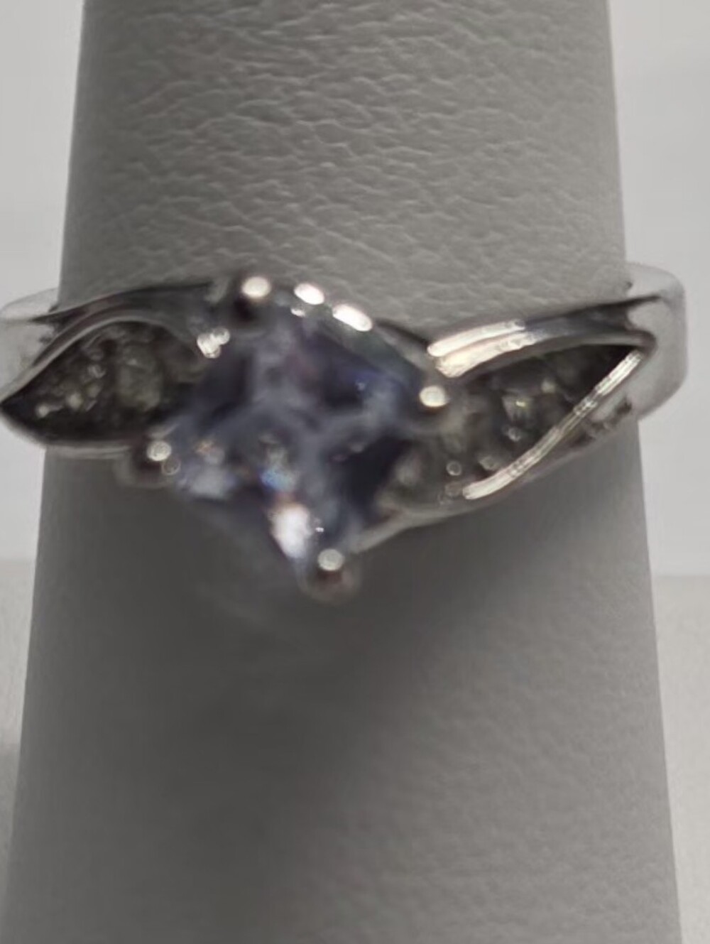 S925 Sterling Silver Princess Cut Solitaire Ring with Accent Stones